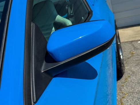 Used 2013 Ford Mustang GT RWD image 16