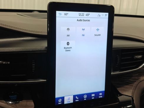 Used 2023 Ford Explorer Platinum w/ Technology Package image 47