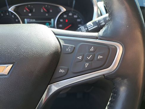 Used 2018 Chevrolet Equinox Premier image 20