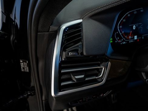 Used 2023 BMW X6 xDrive40i w/ M Sport Package image 42