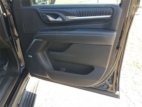 Used 2021 GMC Yukon Denali w/ LPO, Illumination Package image 37