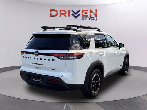 Used 2025 Nissan Pathfinder Rock Creek AWD/4WD image 3