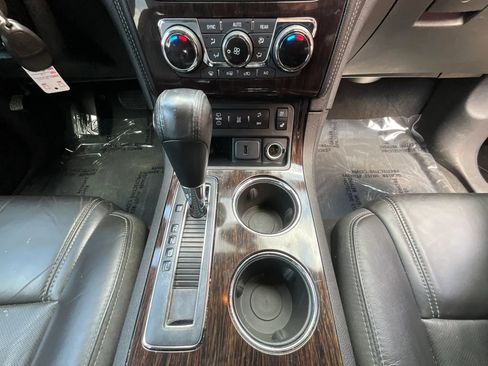 Used 2016 Chevrolet Traverse LTZ image 34