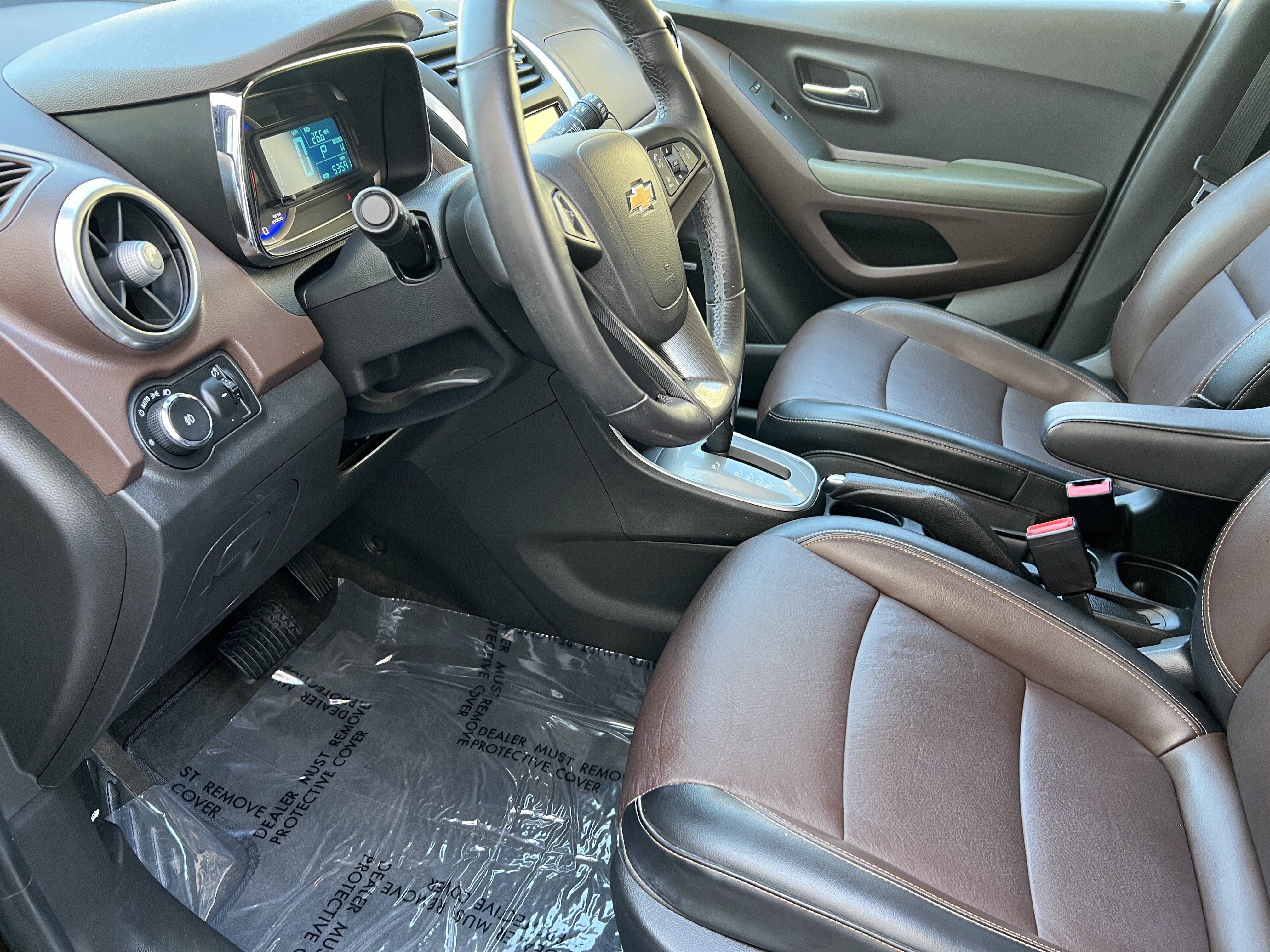 Used 2016 Chevrolet Trax LTZ w/ LPO, Cargo Package AWD/4WD image 12