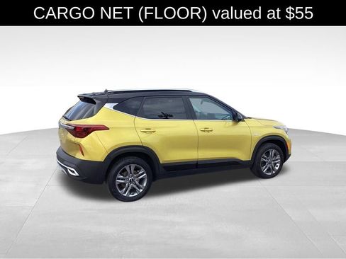 Used 2023 Kia Seltos S w/ Navigation Package AWD/4WD image 7