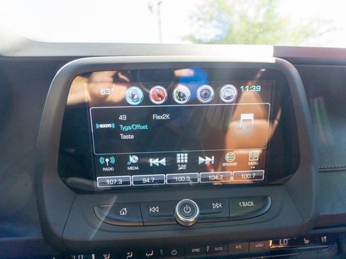 Used 2017 Chevrolet Camaro SS image 24