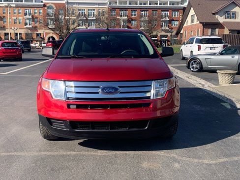 Used 2010 Ford Edge SE image 2