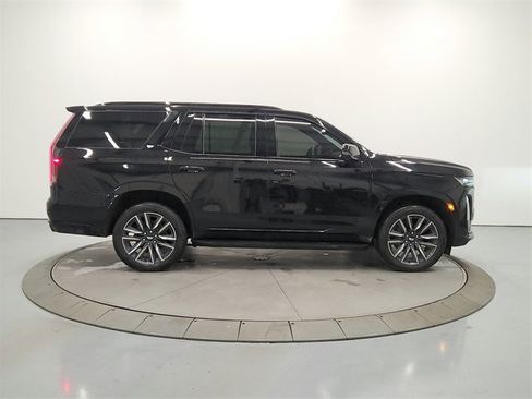 Used 2022 Cadillac Escalade Sport image 8