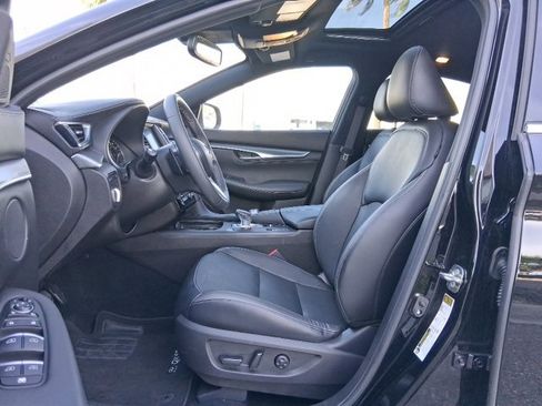 Used 2023 INFINITI QX55 Luxe w/ Cargo Package image 18