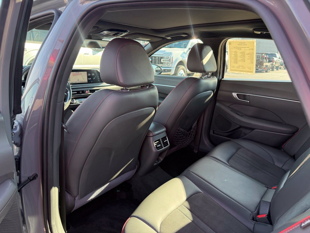 Used 2021 Hyundai Sonata SEL Plus w/ Tech Package FWD image 8