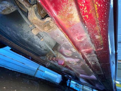 Used 2006 Mitsubishi Galant SE image 17