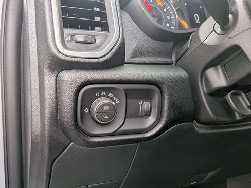 Used 2026 RAM 2500 Big Horn AWD/4WD image 12