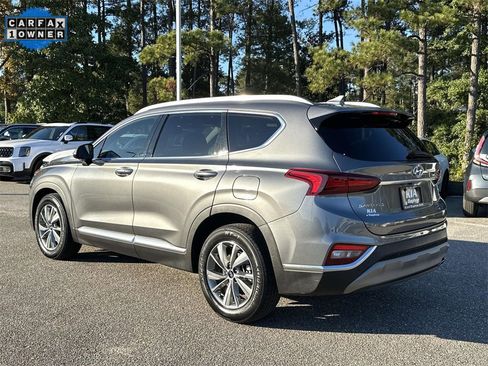 Used 2020 Hyundai Santa Fe SEL w/ Convenience + Premium Package image 32