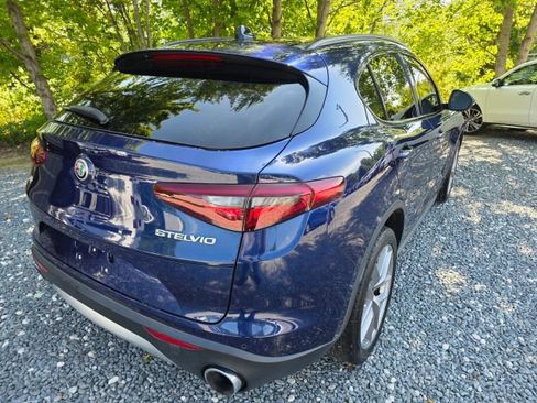 Used 2018 Alfa Romeo Stelvio Ti Sport AWD/4WD image 5