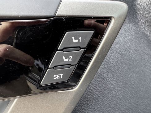 New 2026 Toyota Tundra Limited image 10