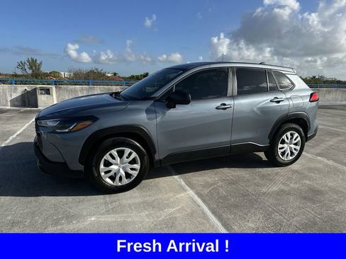 Used 2024 Toyota Corolla Cross L image 16