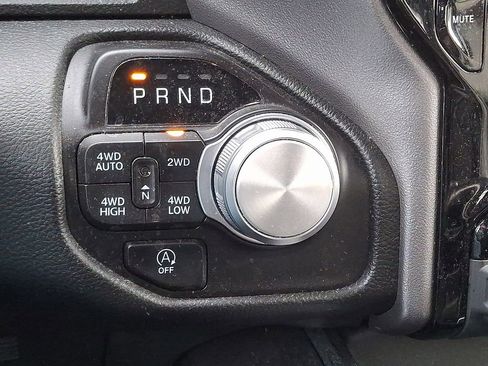 Used 2023 RAM 1500 Laramie image 16