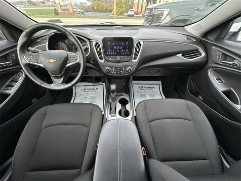 Used 2023 Chevrolet Malibu LT image 20
