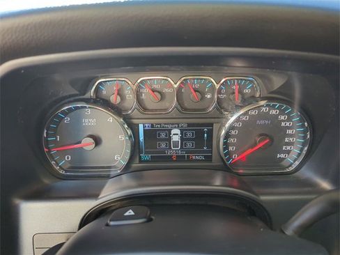 Certified 2018 Chevrolet Silverado 1500 LT w/ All Star Edition image 11