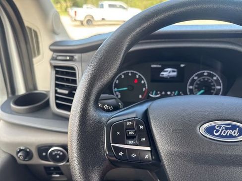 Used 2023 Ford Transit 350 XLT RWD image 13