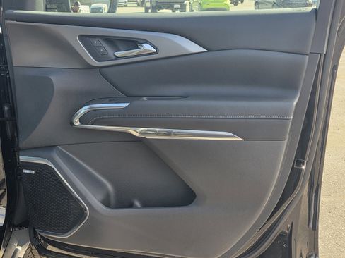 New 2025 Chevrolet Traverse LT w/ Enhanced Driving Package image 13