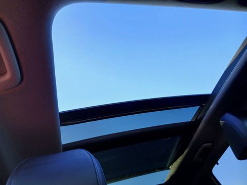 Used 2023 Hyundai Santa Fe Limited image 17