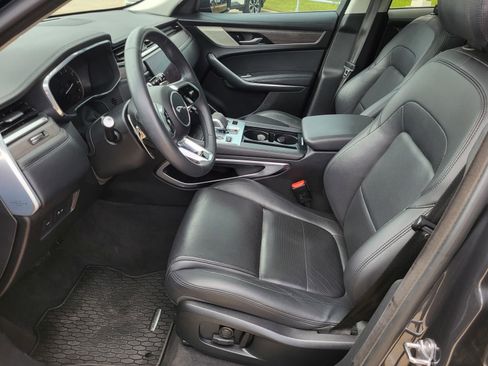 Used 2023 Jaguar F-PACE S AWD/4WD image 24