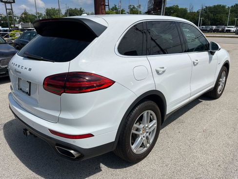 Used 2015 Porsche Cayenne Diesel AWD/4WD image 5