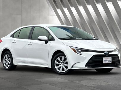 Used 2025 Toyota Corolla LE