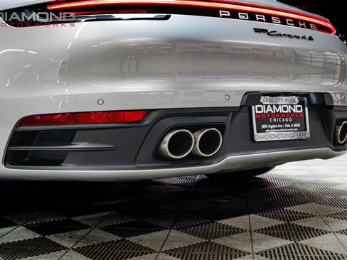 Used 2023 Porsche 911 Carrera 4S image 38