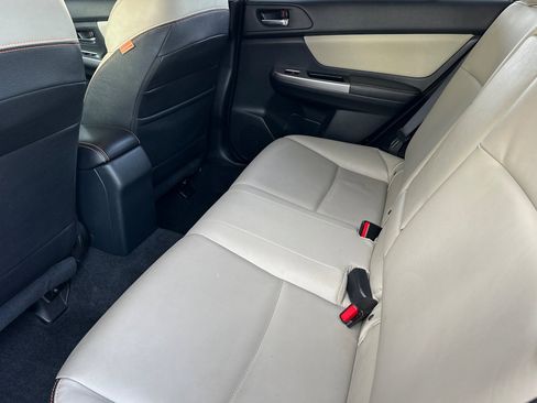 Used 2017 Subaru Crosstrek 2.0i Limited w/ Popular Package #2 image 14