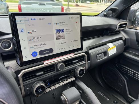 New 2026 Toyota 4Runner Limited AWD/4WD image 21