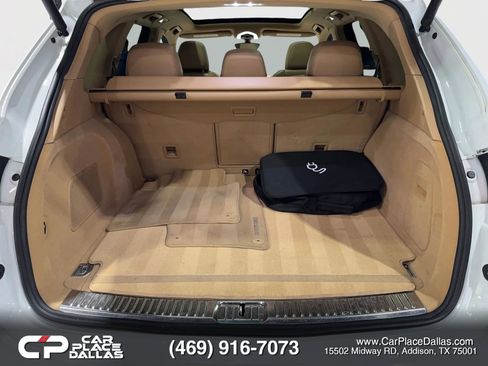 Used 2015 Porsche Cayenne S w/ Premium Package AWD/4WD image 12