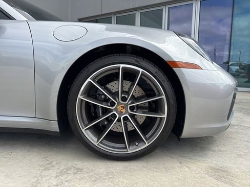 Used 2024 Porsche 911 Carrera S image 17
