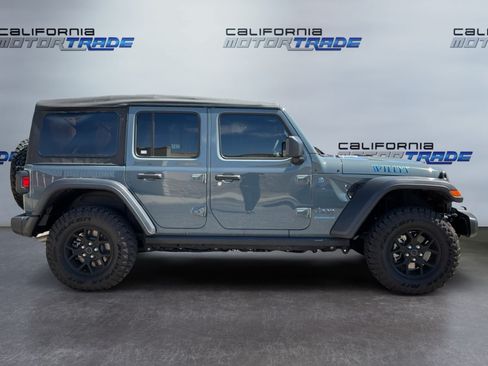Used 2025 Jeep Wrangler Unlimited Sport S 4xe AWD/4WD image 4