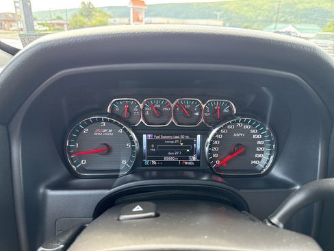 Used 2017 Chevrolet Silverado 1500 LT w/ All Star Edition AWD/4WD image 20