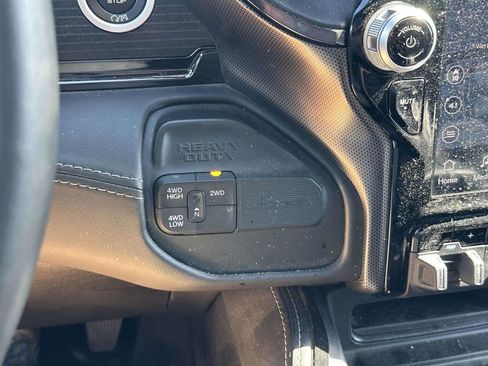 Certified 2024 RAM 2500 Limited image 33