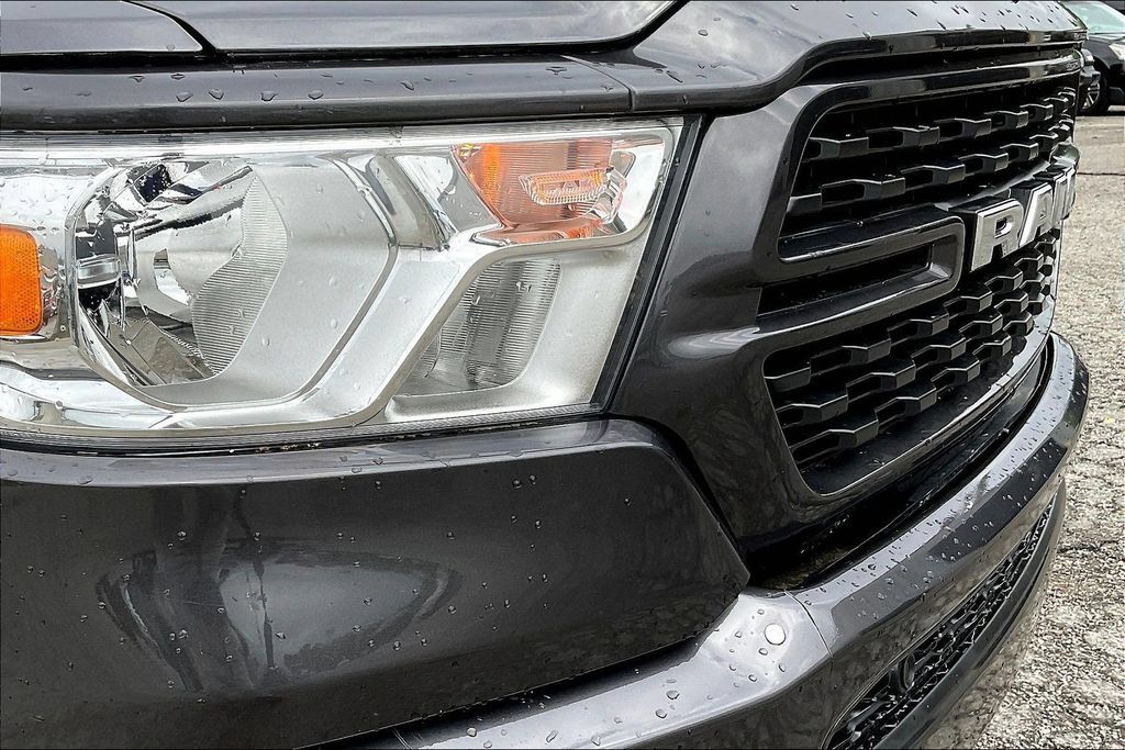 Used 2022 RAM 1500 Big Horn AWD/4WD image 32