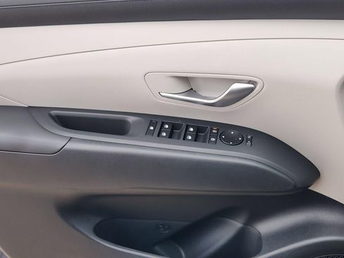 New 2026 Hyundai Tucson SE image 21