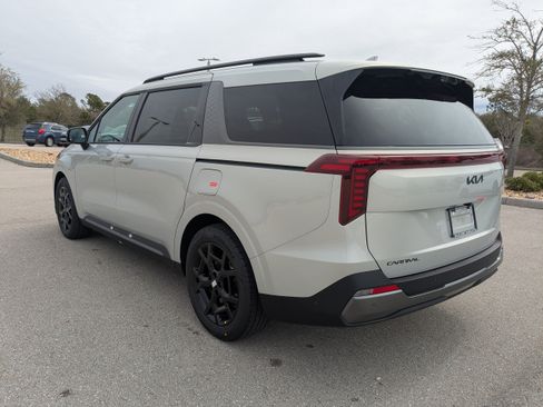 New 2026 Kia Carnival SX Prestige FWD image 6