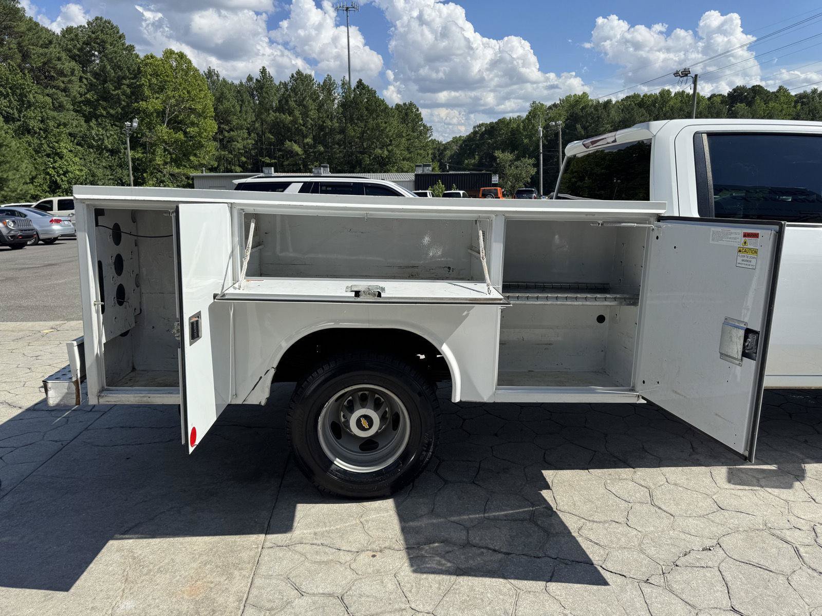 Used 2023 Chevrolet Silverado 3500 W/T w/ WT Convenience Package AWD/4WD image 12