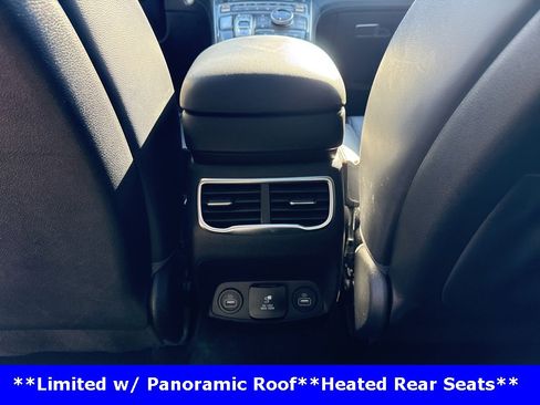 Used 2023 Hyundai Santa Fe Limited image 23