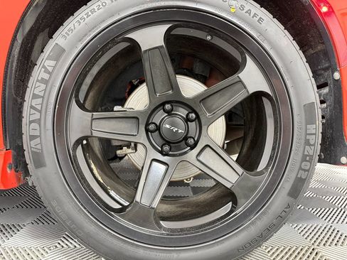 Used 2020 Dodge Charger R/T w/ Blacktop Package RWD image 29
