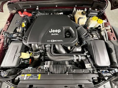 Used 2021 Jeep Gladiator Rubicon AWD/4WD image 30