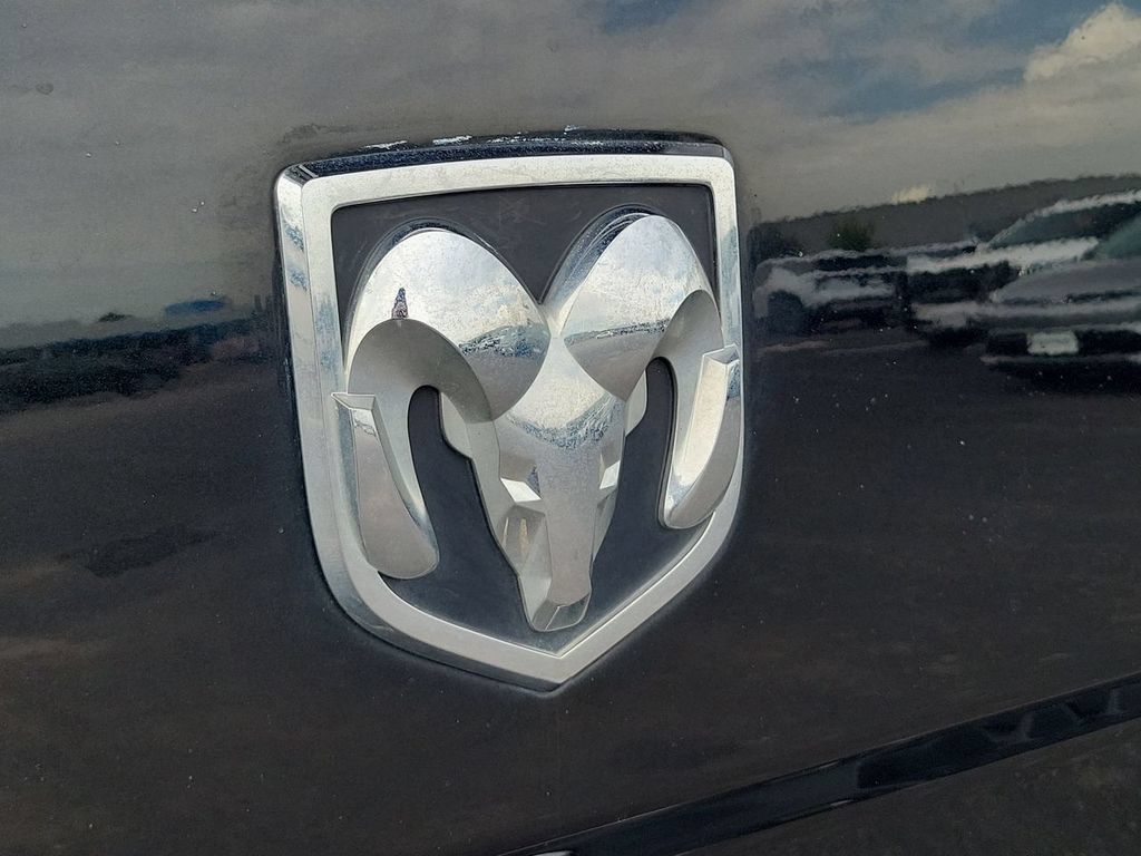 Used 2019 RAM 1500 Big Horn AWD/4WD image 29