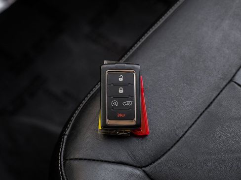 Used 2022 Jeep Grand Cherokee Limited image 70