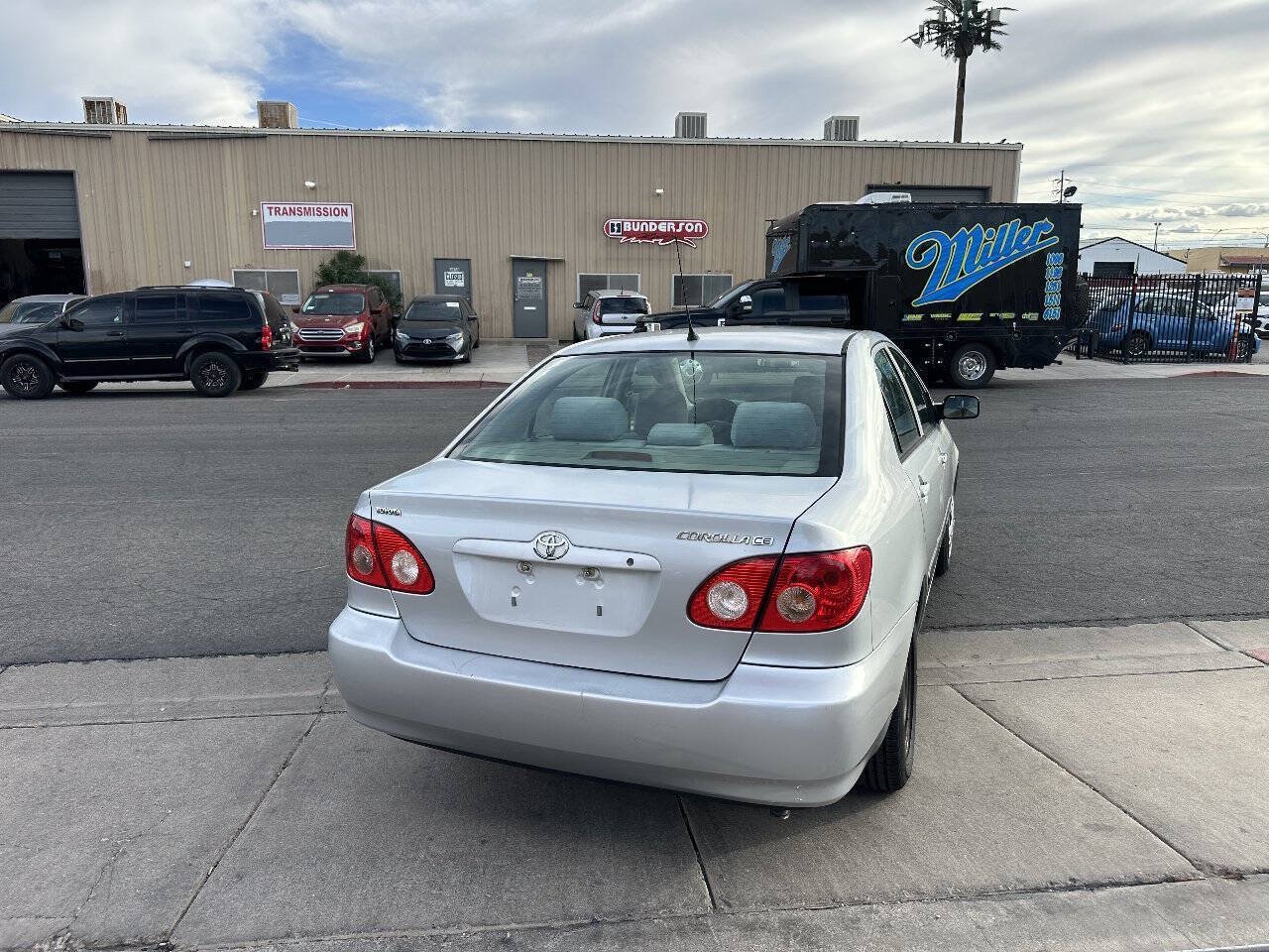 Used 2008 Toyota Corolla CE FWD image 3