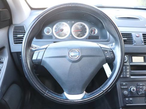 Used 2013 Volvo XC90 3.2 image 21