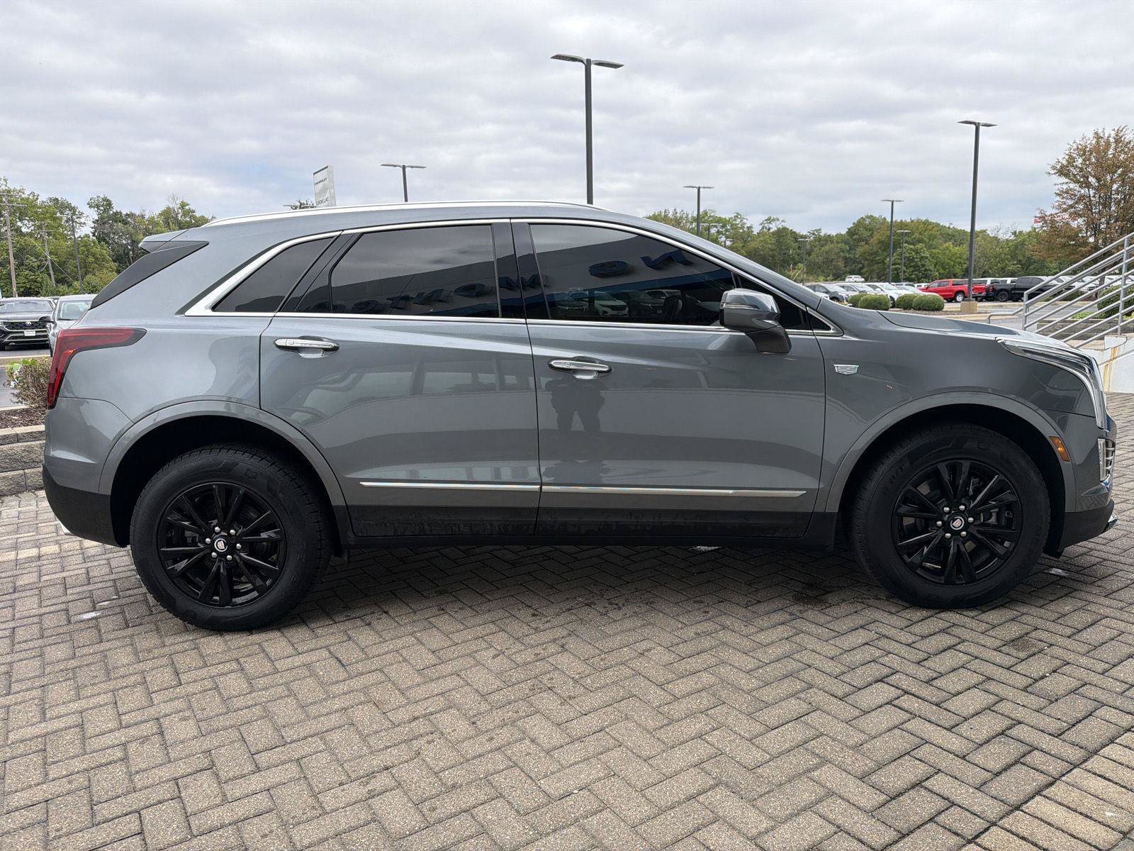 Used 2022 Cadillac XT5 Luxury AWD/4WD image 6