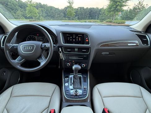 Used 2016 Audi Q5 2.0T Premium Plus w/ Technology Package AWD/4WD image 23
